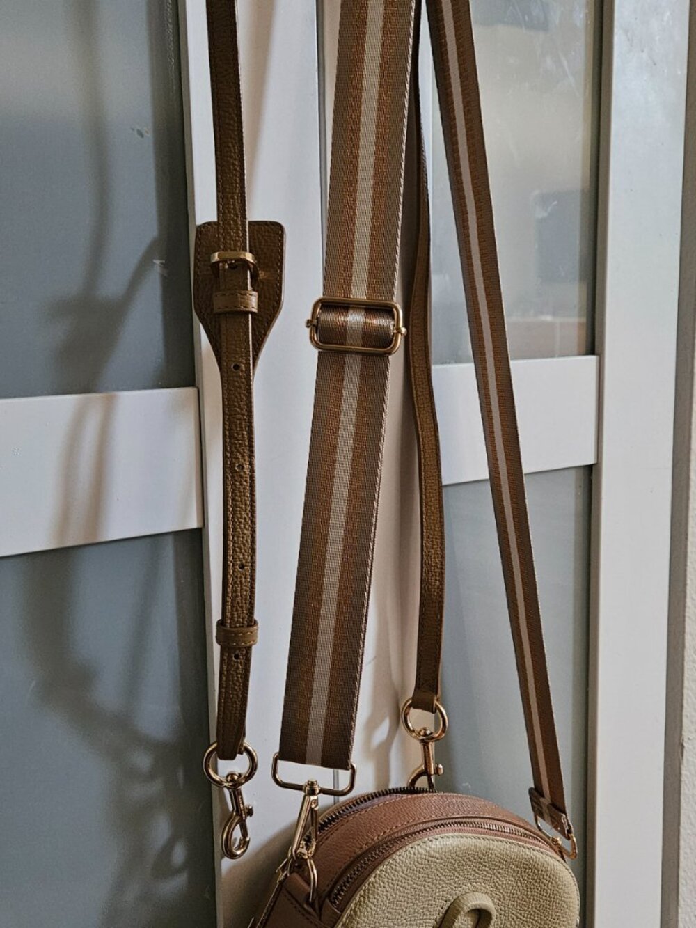 Marc Jacobs Shutters Camera Bag View 4